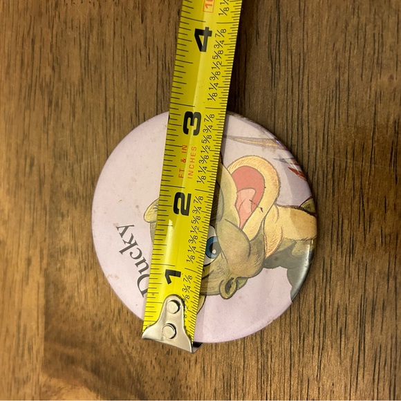 Vintage 1988 Pizza Hut Ducky Pin The Land Before Time 80s Retro - Picture 4 of 4